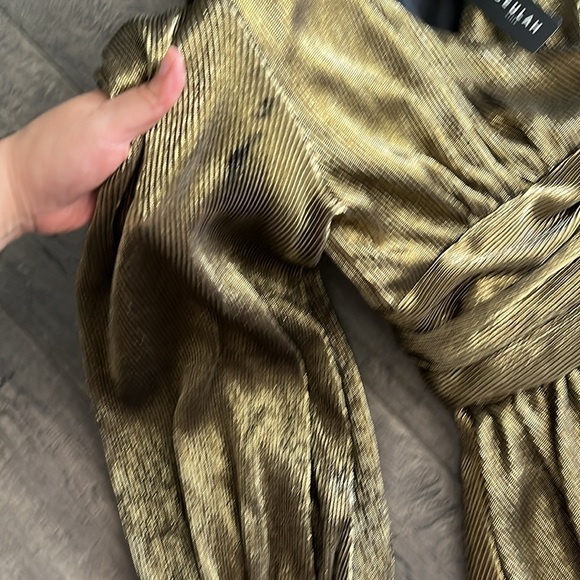 ✨Metallic Gold Maxi long sleeve formal  dress ✨ - Picture 7 of 7